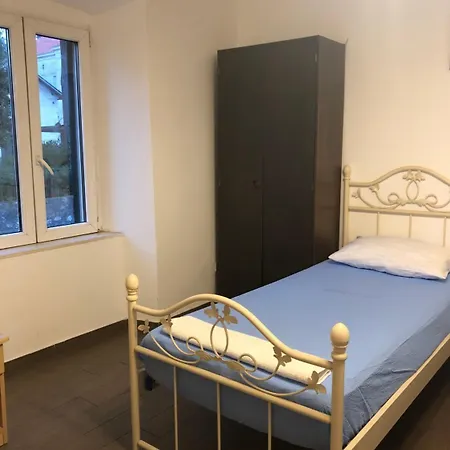 ゲストハウス ルームズ ガーデン ドゥブロブニク